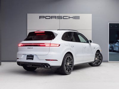 2026 Porsche Cayenne S E-Hybrid