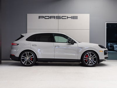 2026 Porsche Cayenne E-Hybrid S E-Hybrid
