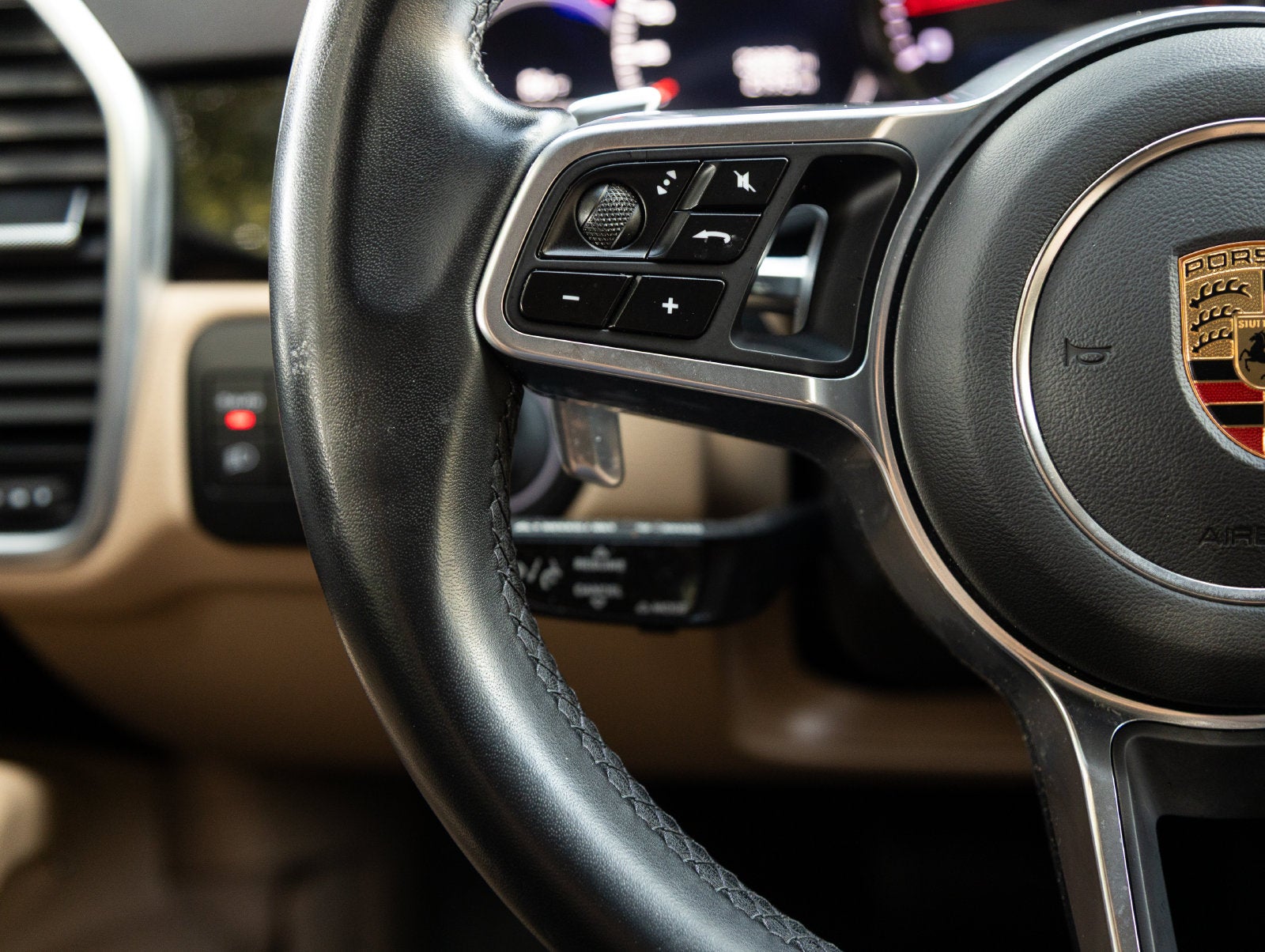 2023 Porsche Cayenne Cayenne Coupe