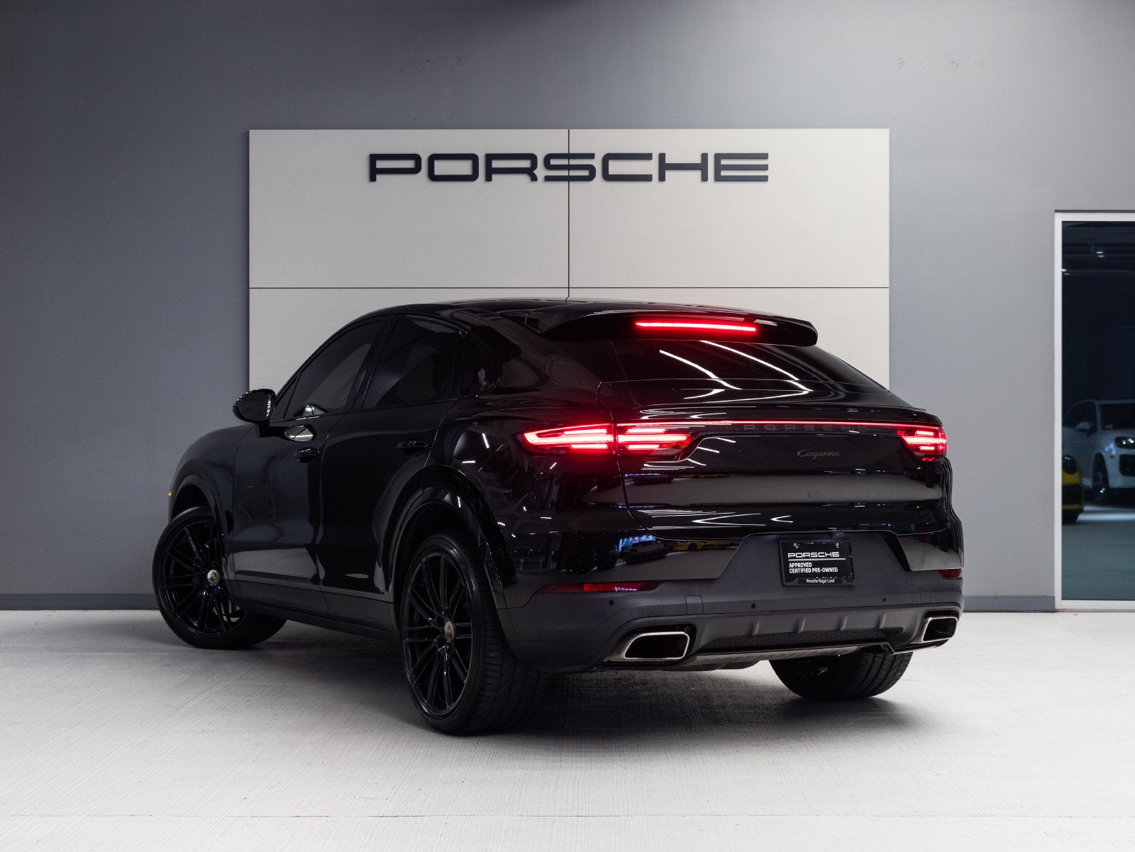 2023 Porsche Cayenne Cayenne Coupe