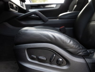 2024 Porsche Cayenne Cayenne Coupe