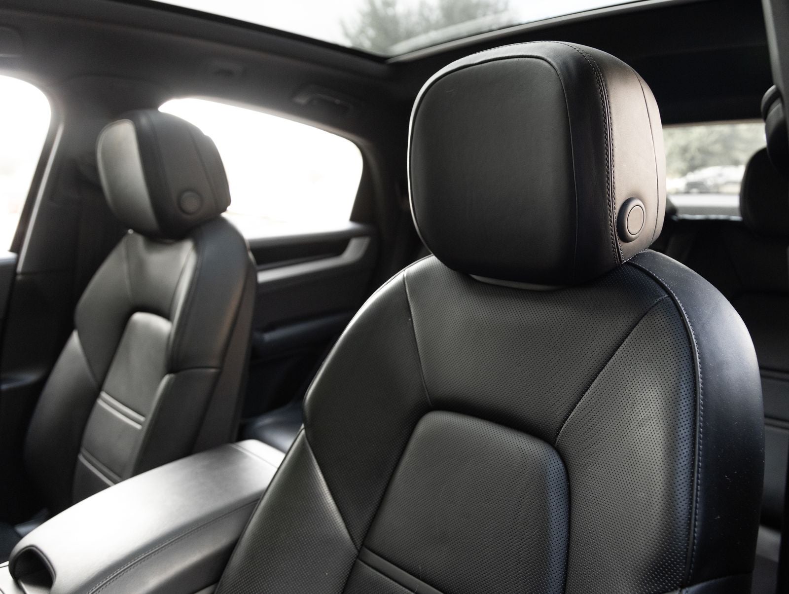 2024 Porsche Cayenne Cayenne Coupe