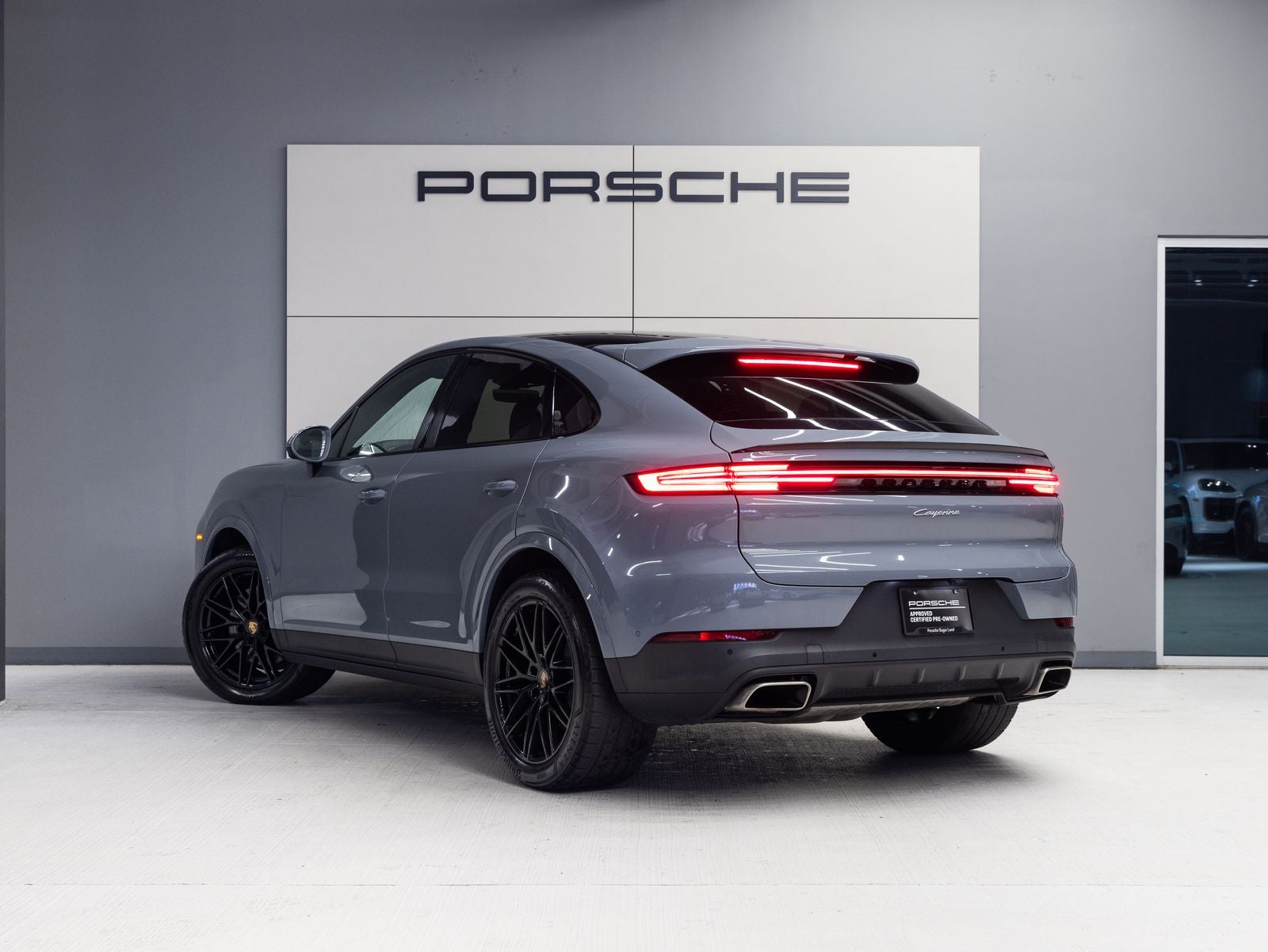 2024 Porsche Cayenne Cayenne Coupe