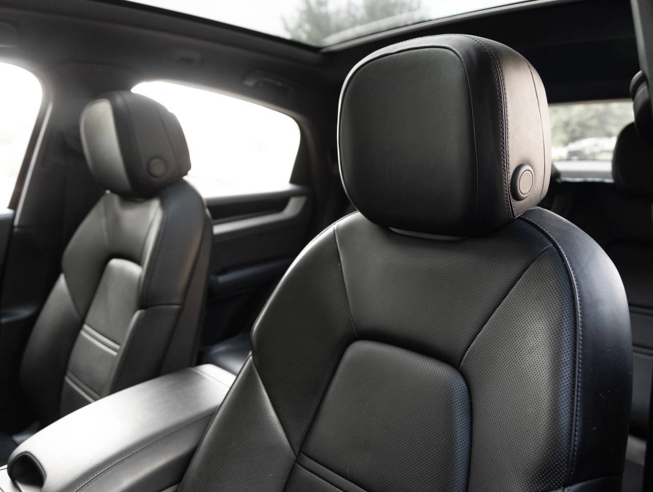 2024 Porsche Cayenne Cayenne Coupe