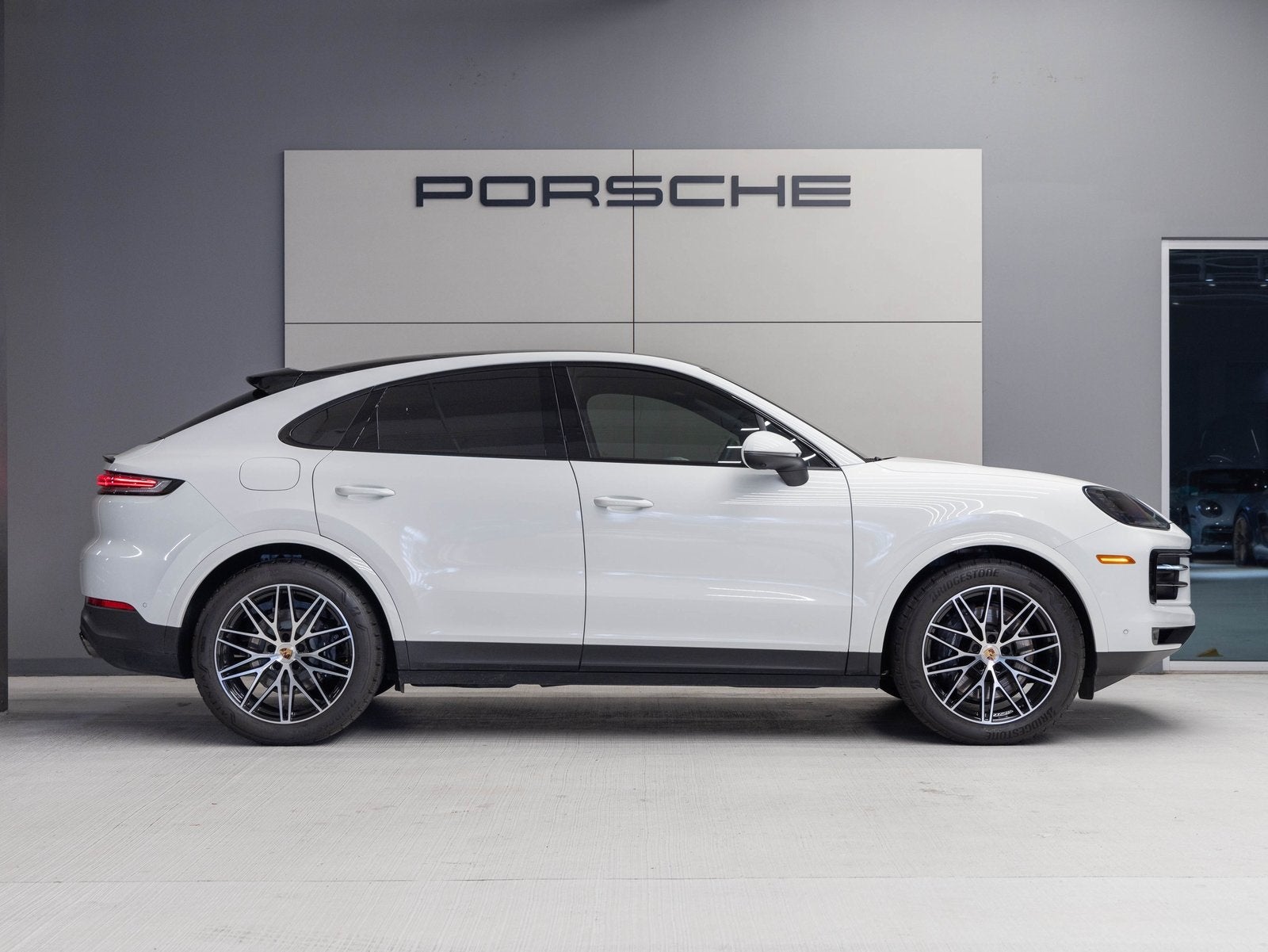 2025 Porsche Cayenne Cayenne Coupe