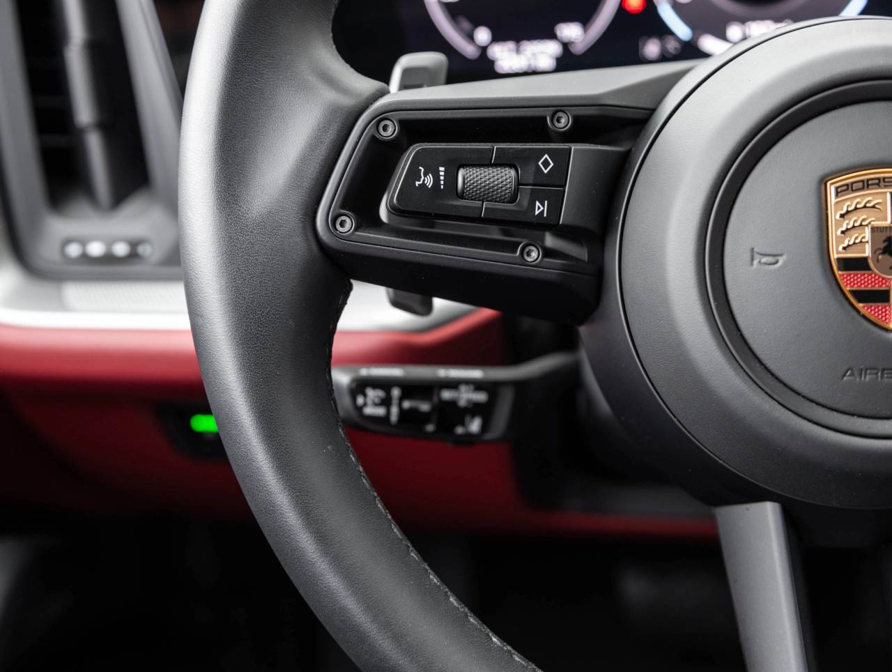 2025 Porsche Cayenne Cayenne Coupe