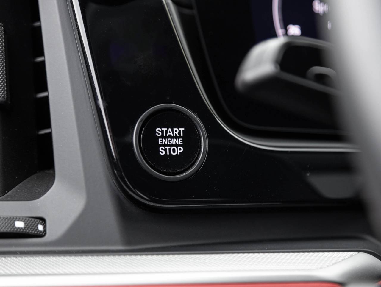 2025 Porsche Cayenne Cayenne Coupe