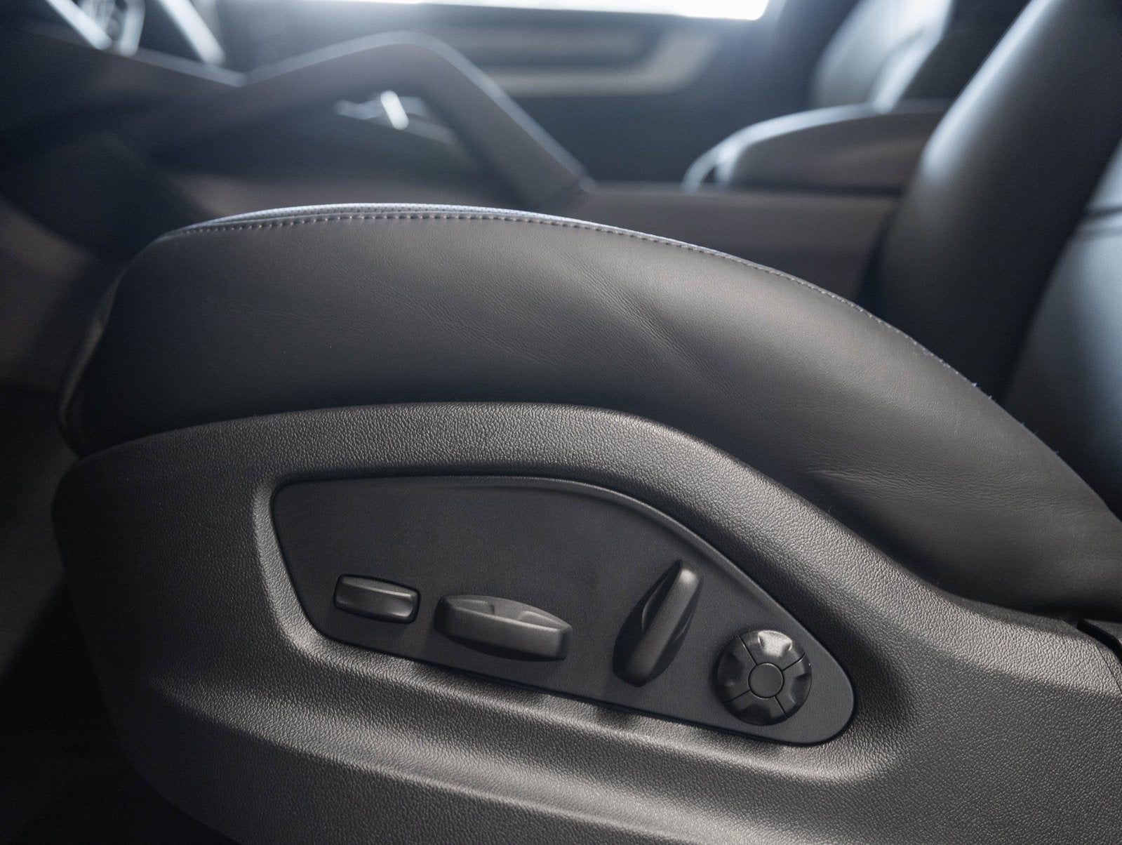 2026 Porsche Cayenne Cayenne Coupe