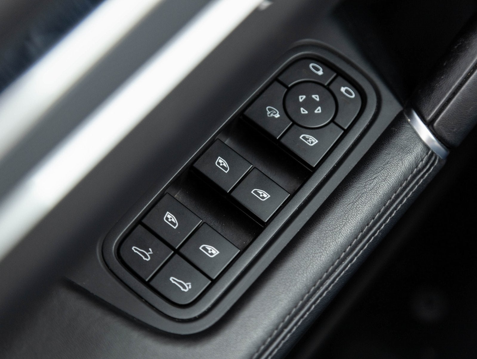 2023 Porsche Cayenne Cayenne Coupe Platinum Edition