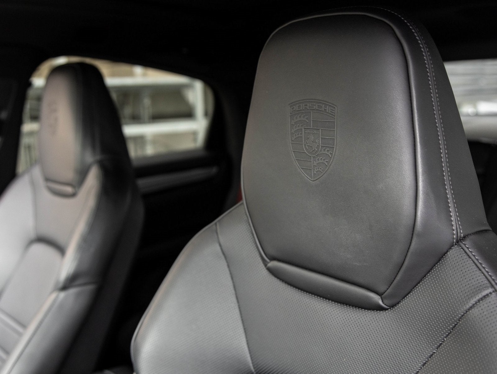 2023 Porsche Cayenne Cayenne Coupe Platinum Edition