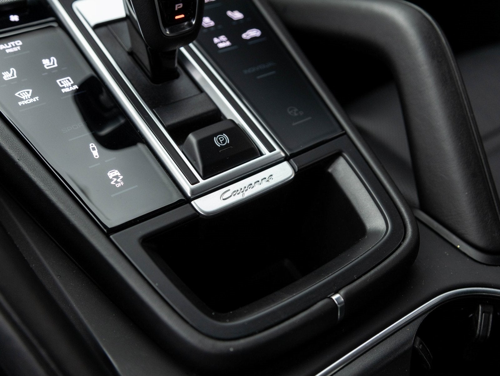 2023 Porsche Cayenne Cayenne Coupe Platinum Edition