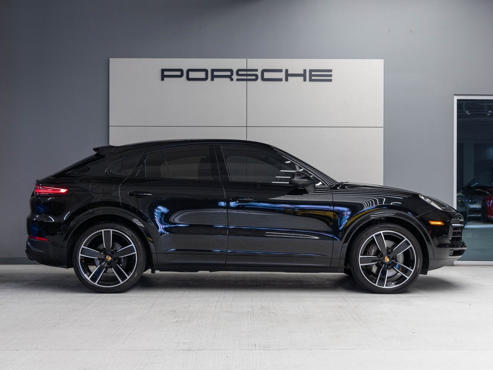 2023 Porsche Cayenne Cayenne Coupe Platinum Edition