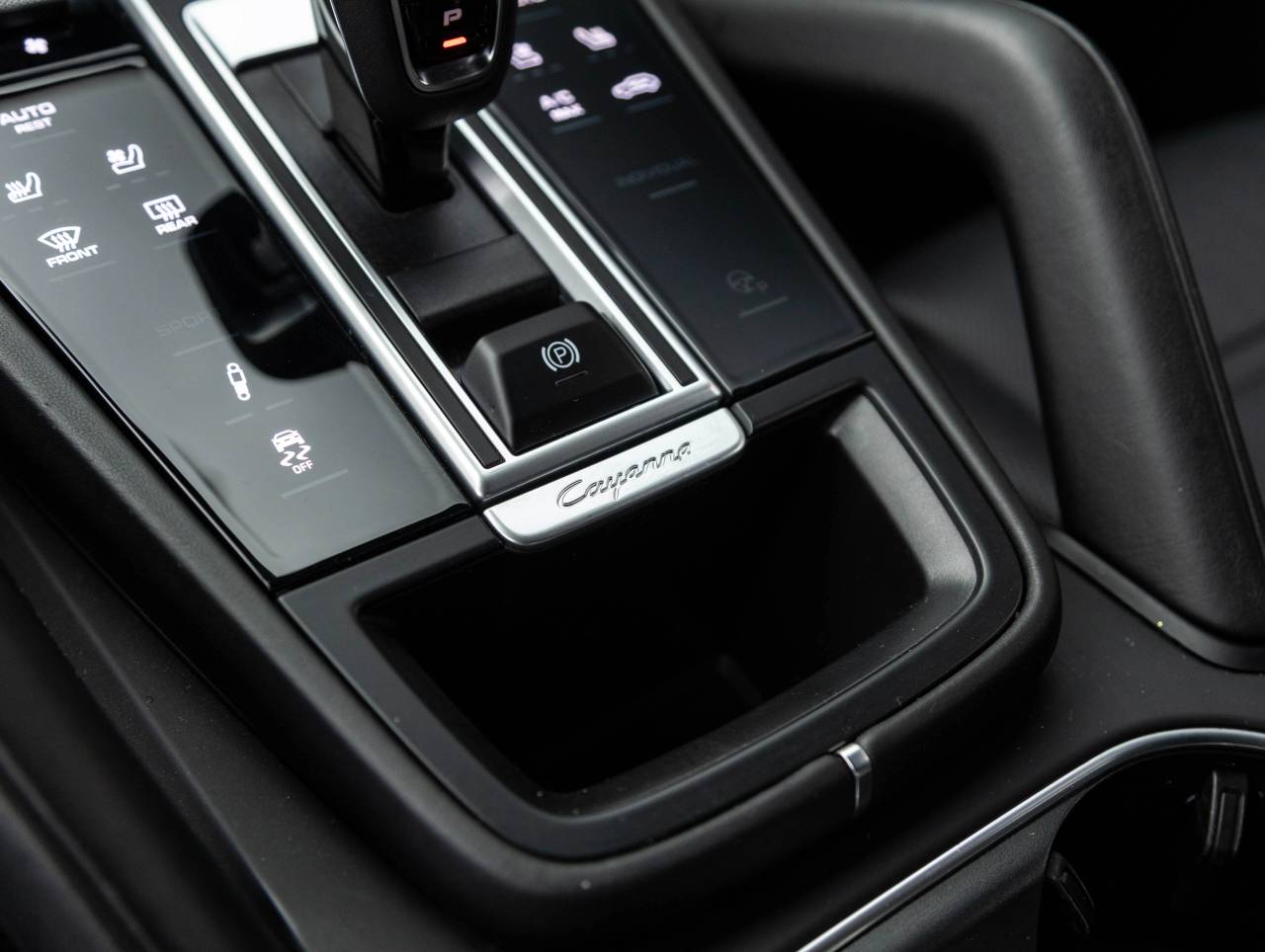 2023 Porsche Cayenne Cayenne Coupe Platinum Edition