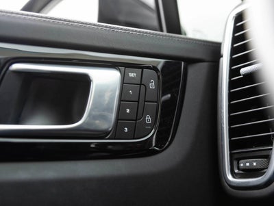 2023 Porsche Cayenne Cayenne Coupe Platinum Edition