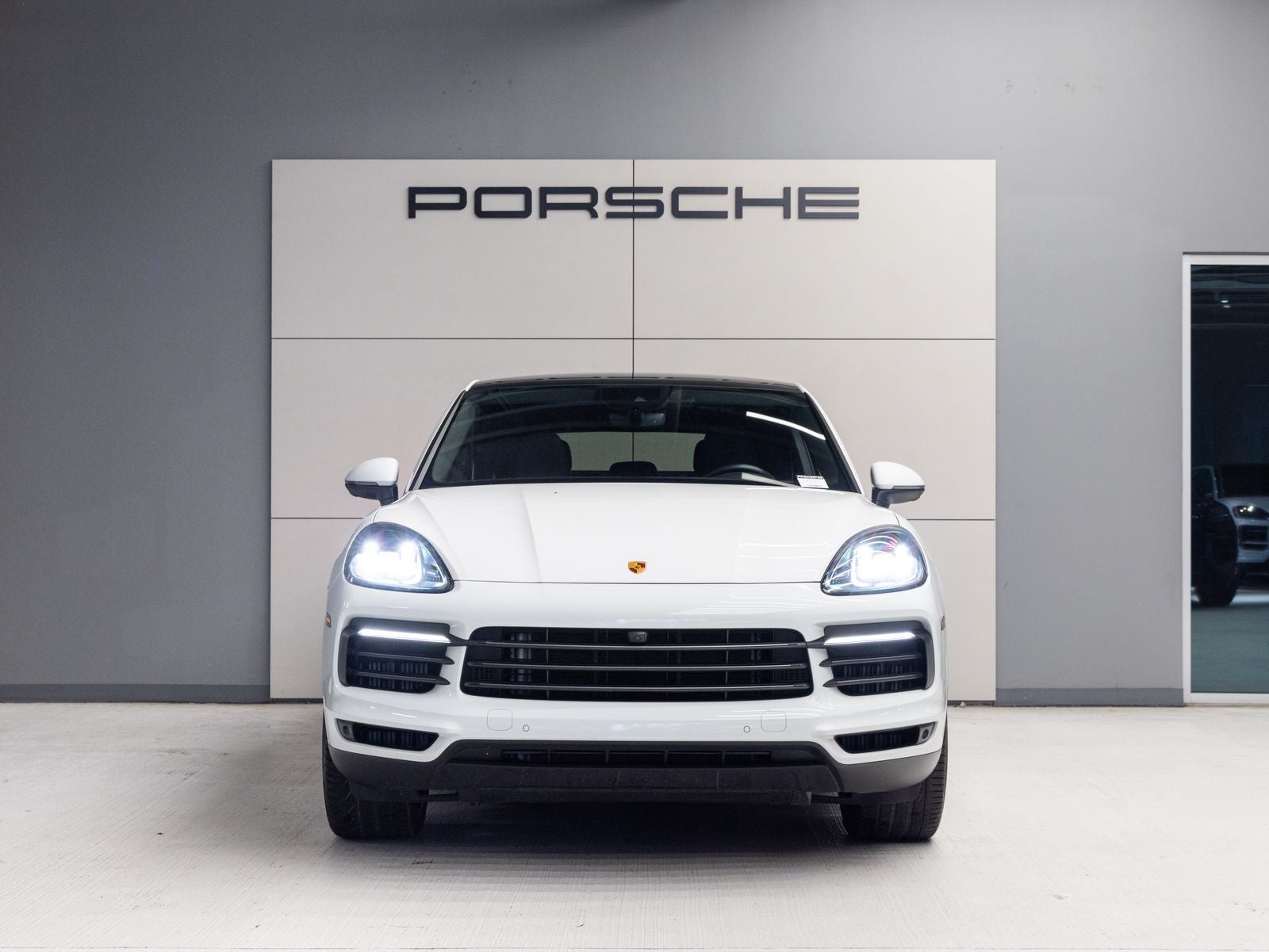 2023 Porsche Cayenne Coupe Platinum Edition