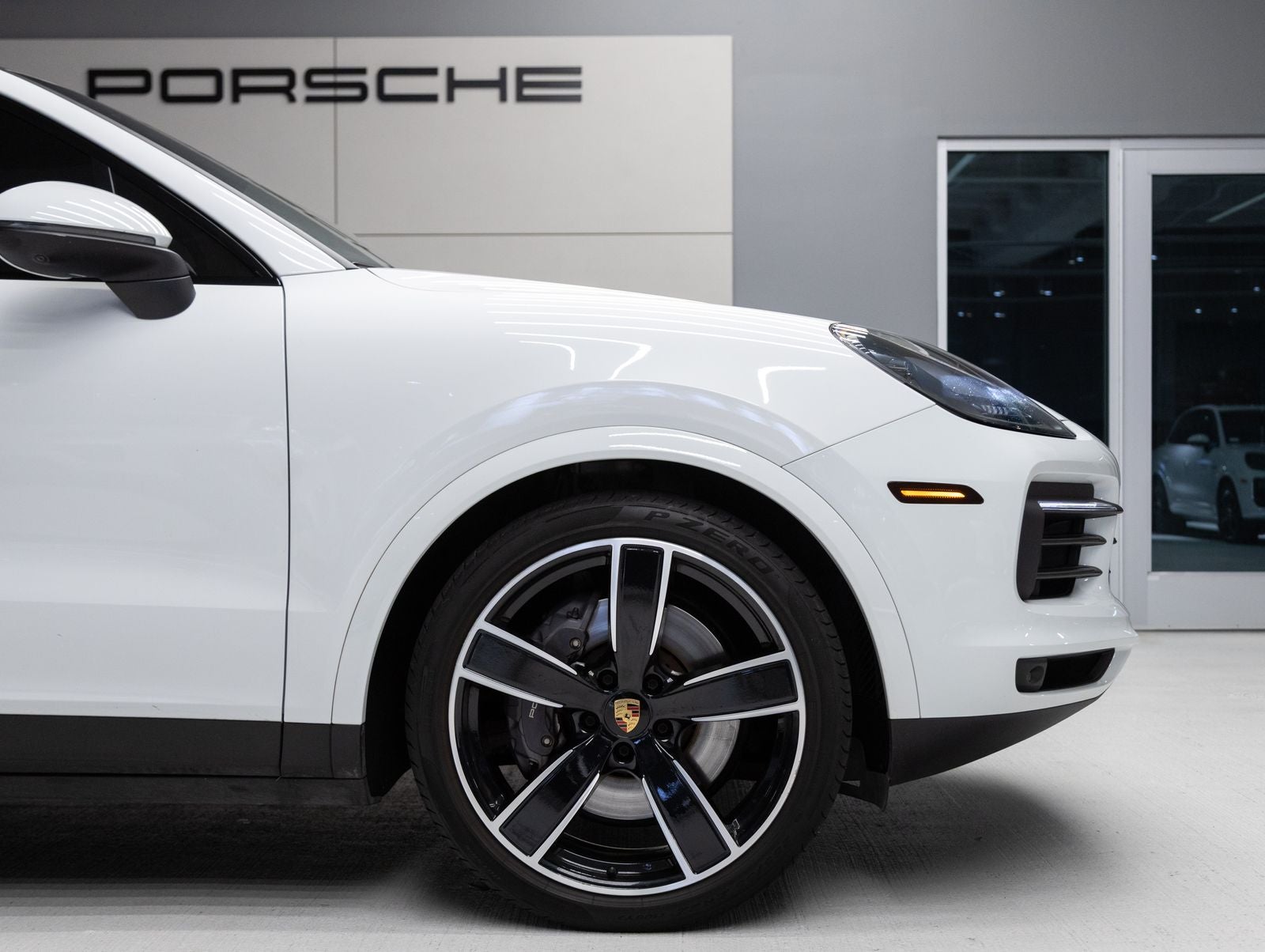 2023 Porsche Cayenne Coupe Platinum Edition