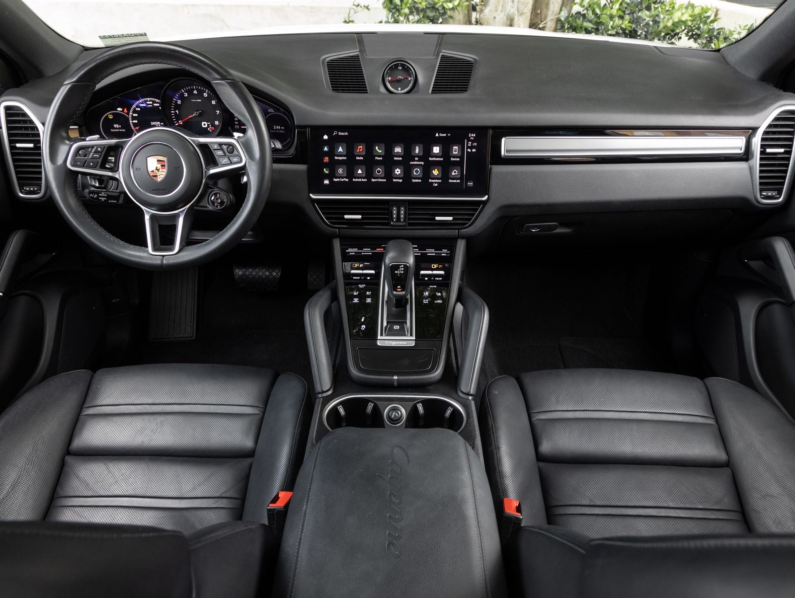 2023 Porsche Cayenne Coupe Platinum Edition