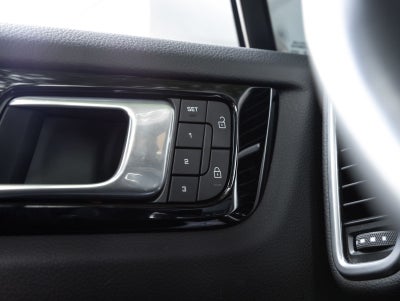 2023 Porsche Cayenne Coupe Platinum Edition