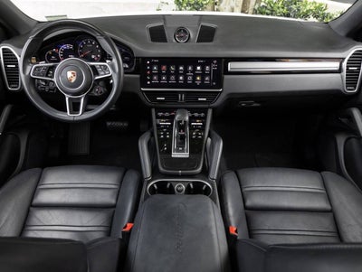 2023 Porsche Cayenne Coupe Platinum Edition