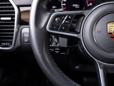 2023 Porsche Cayenne Coupe Platinum Edition