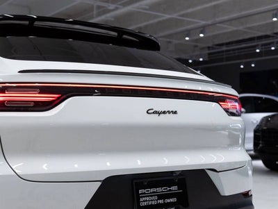 2023 Porsche Cayenne Coupe Platinum Edition
