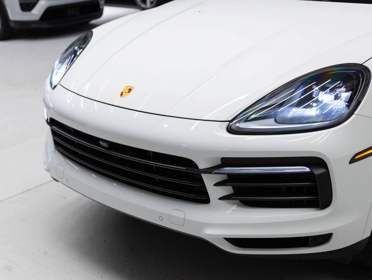 2023 Porsche Cayenne Coupe Platinum Edition