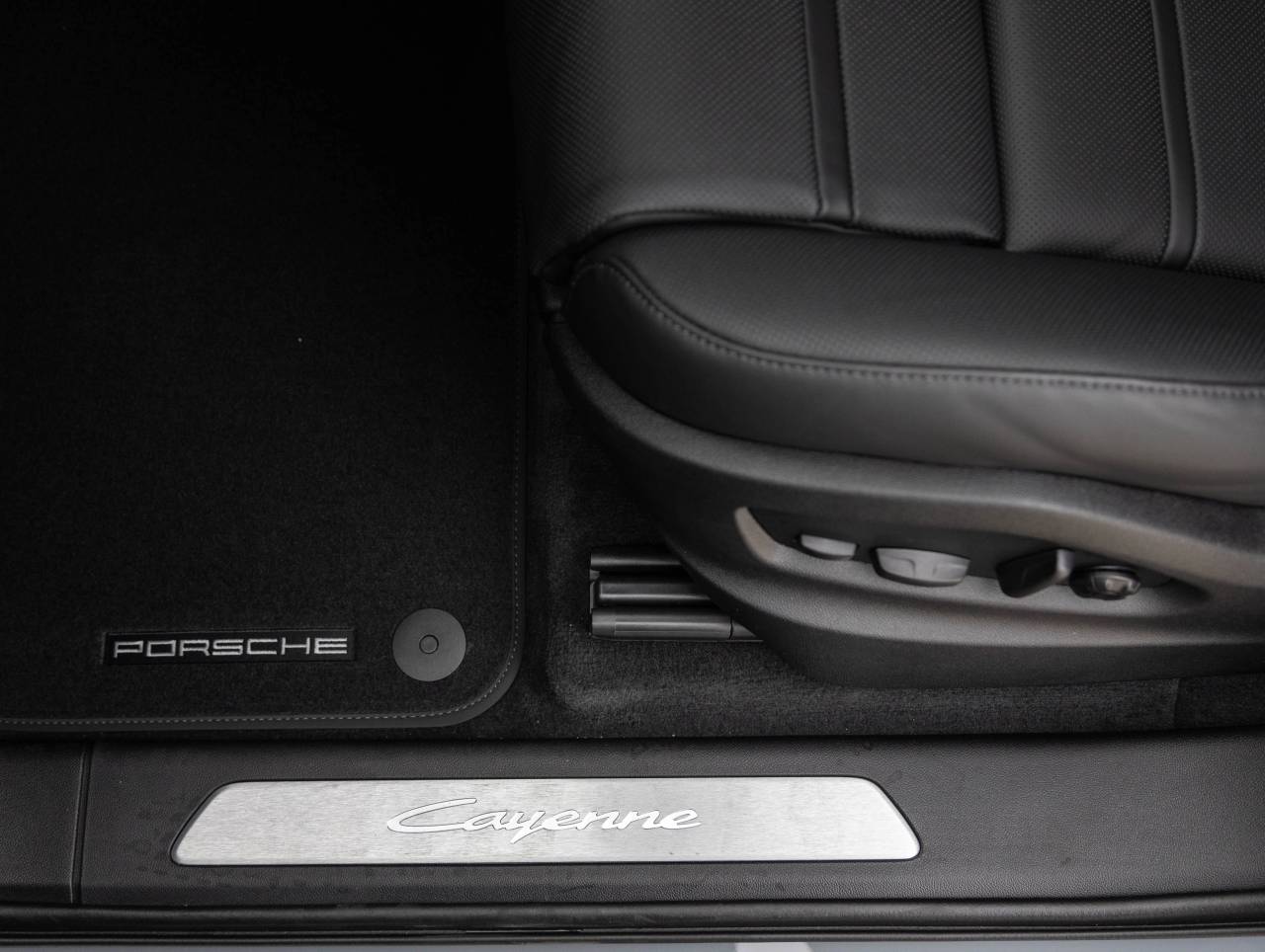 2026 Porsche Cayenne Cayenne Coupe