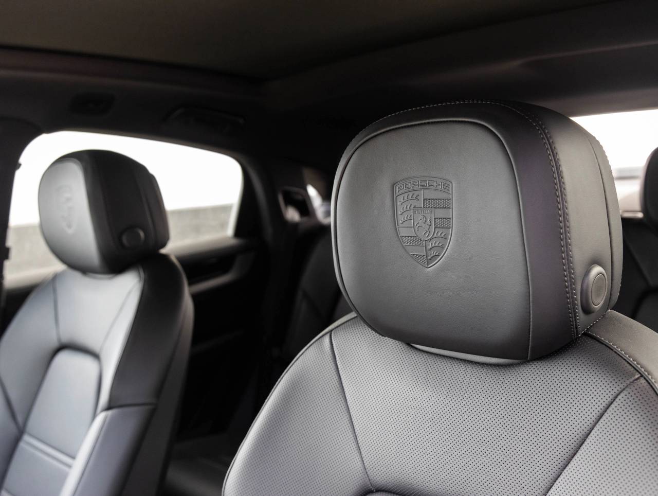 2025 Porsche Cayenne Cayenne Coupe