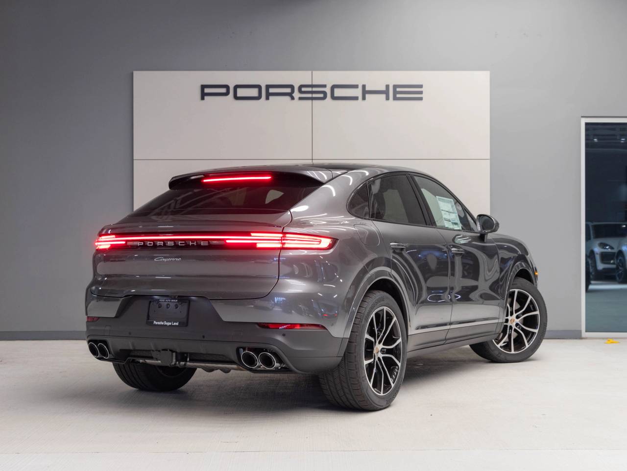 2025 Porsche Cayenne Cayenne Coupe