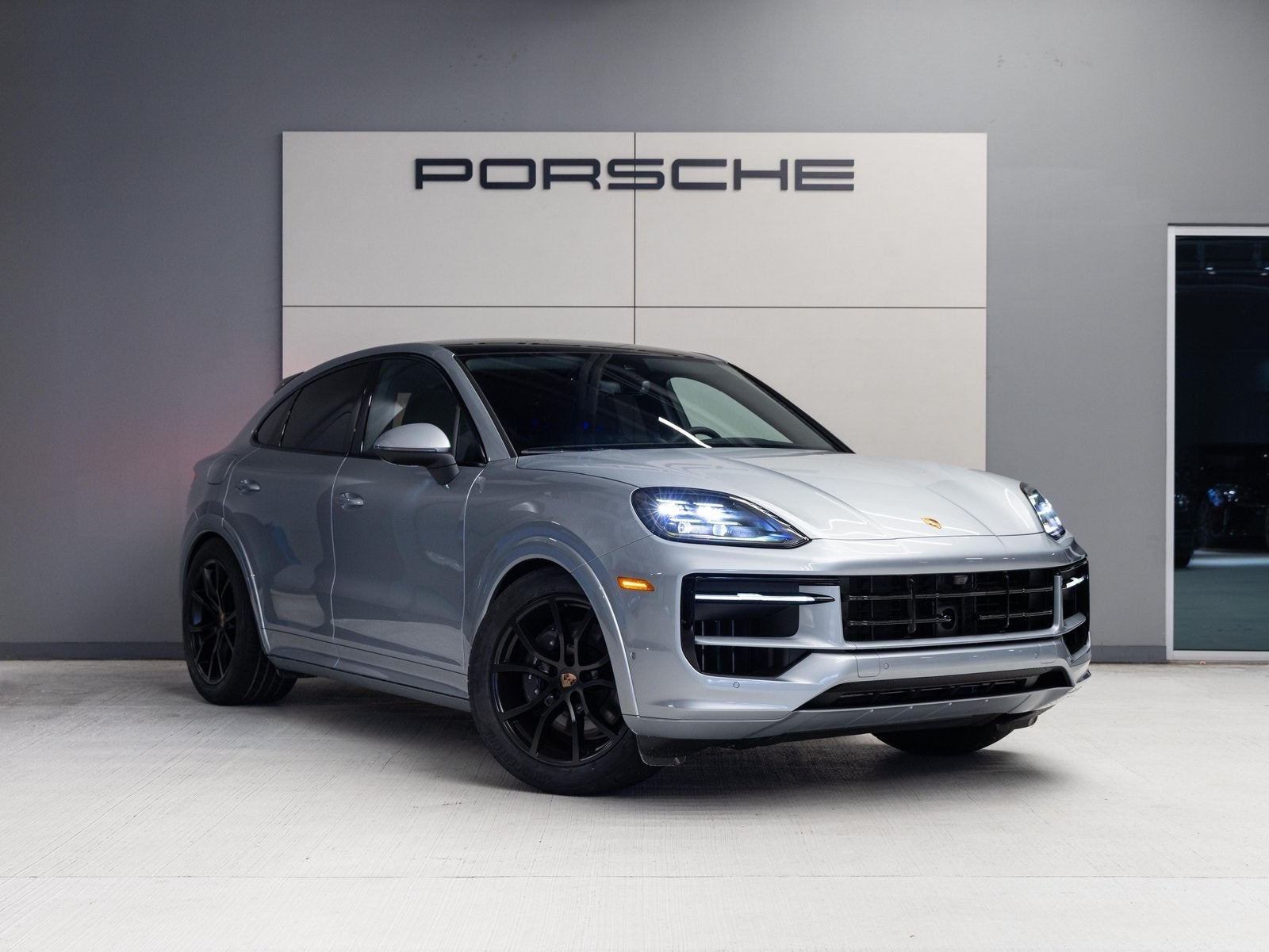 2026 Porsche Cayenne Base