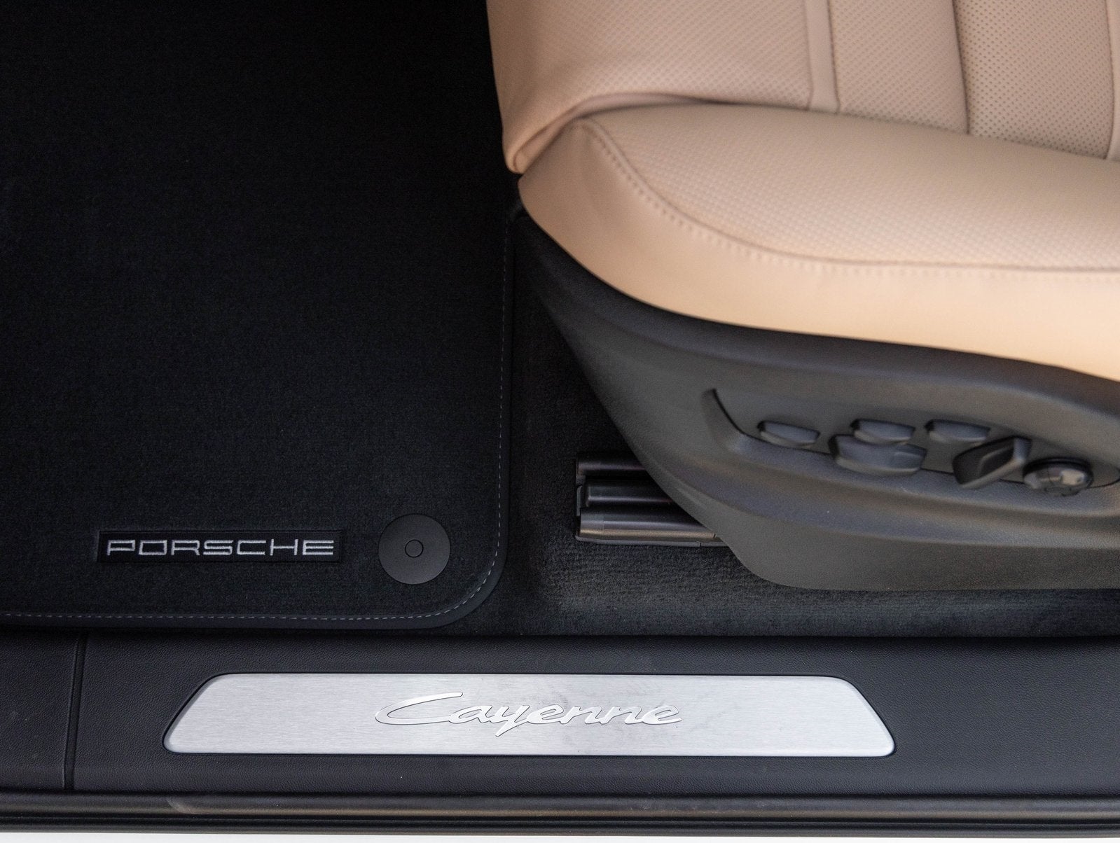 2026 Porsche Cayenne Cayenne Coupe