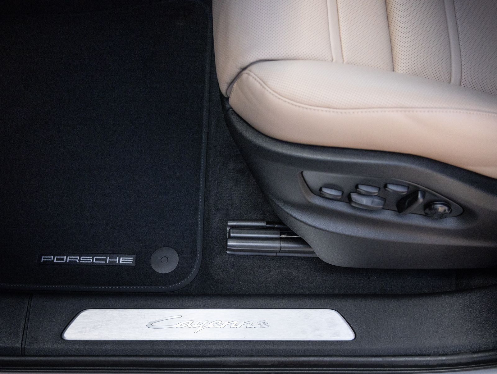 2026 Porsche Cayenne Coupe