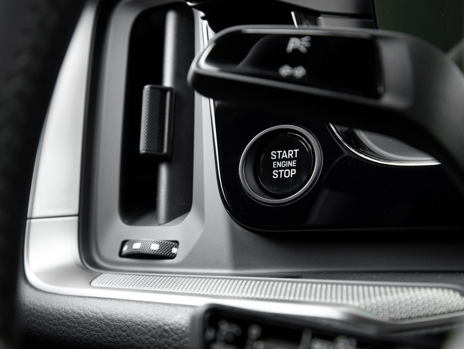 2026 Porsche Cayenne Coupe