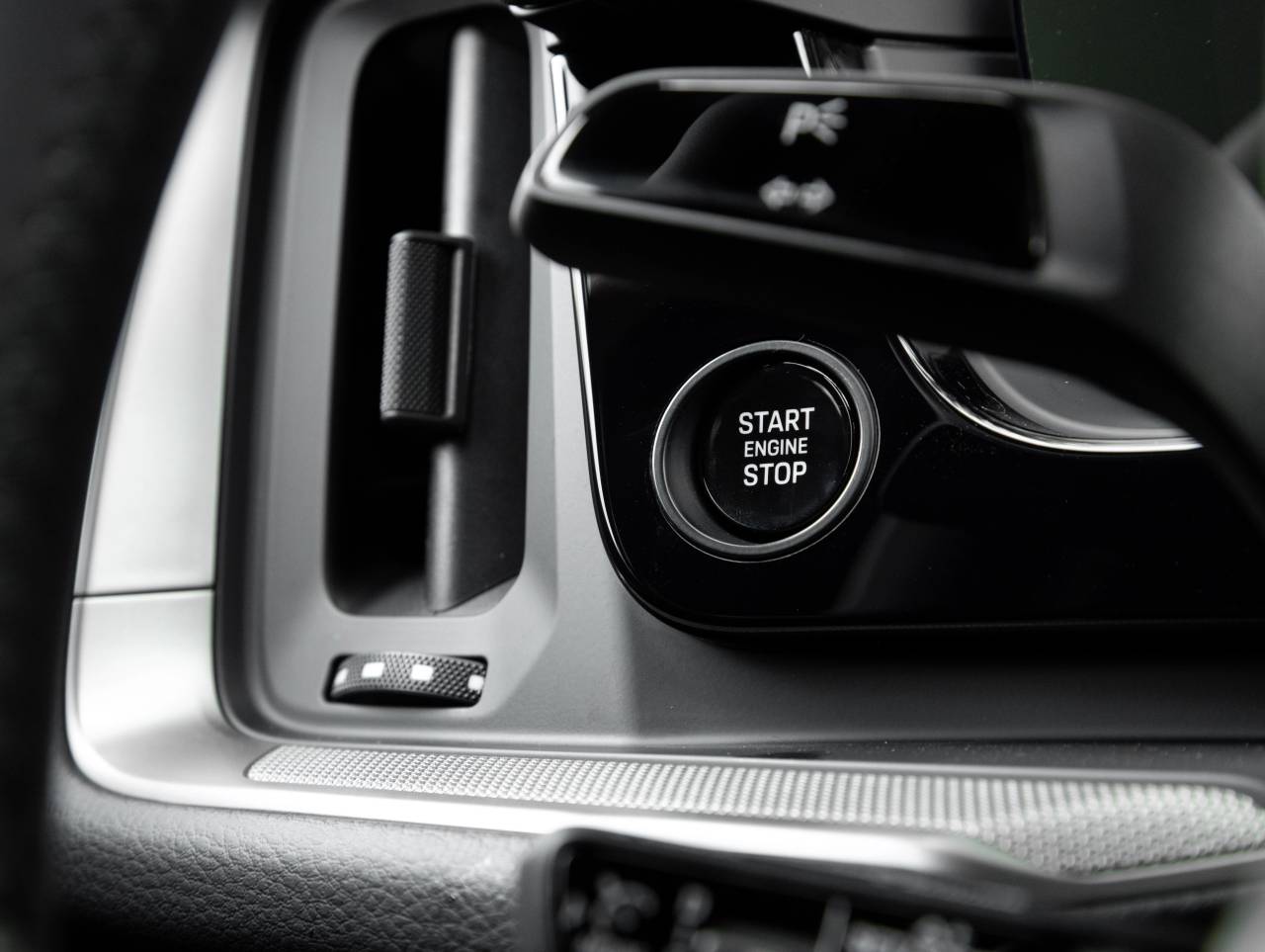 2026 Porsche Cayenne Coupe