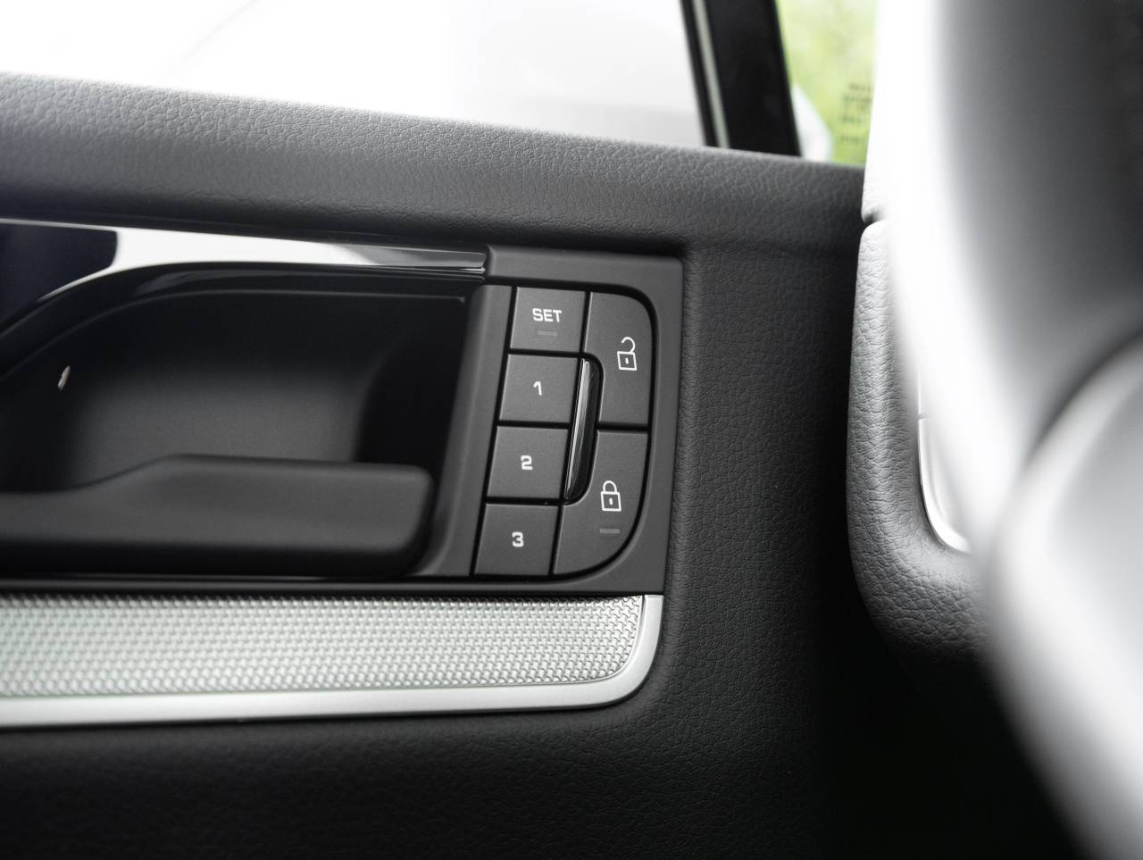 2026 Porsche Cayenne Coupe