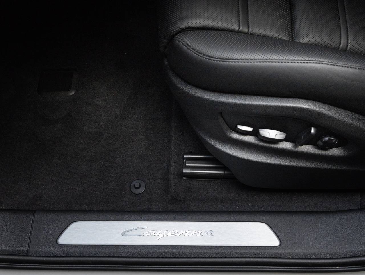2026 Porsche Cayenne Coupe