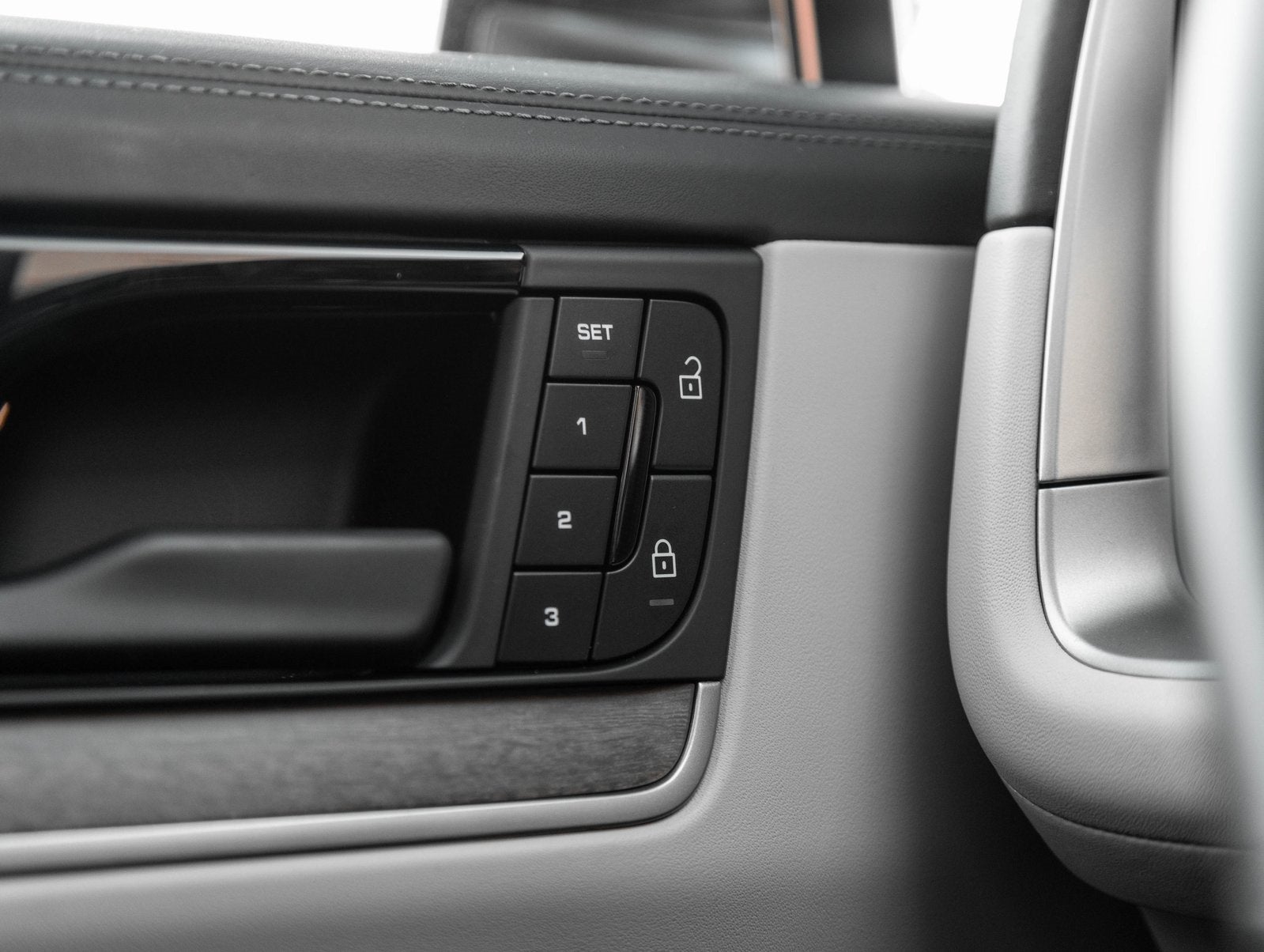 2025 Porsche Cayenne Cayenne Coupe