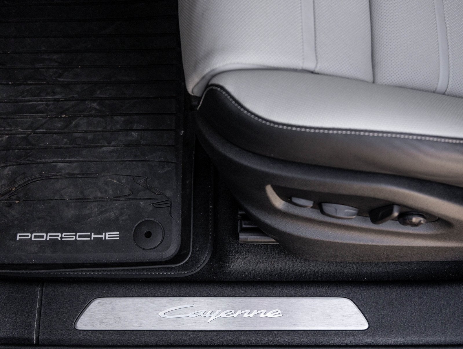 2025 Porsche Cayenne Cayenne Coupe