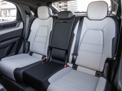 2025 Porsche Cayenne Cayenne Coupe