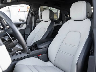 2025 Porsche Cayenne Cayenne Coupe