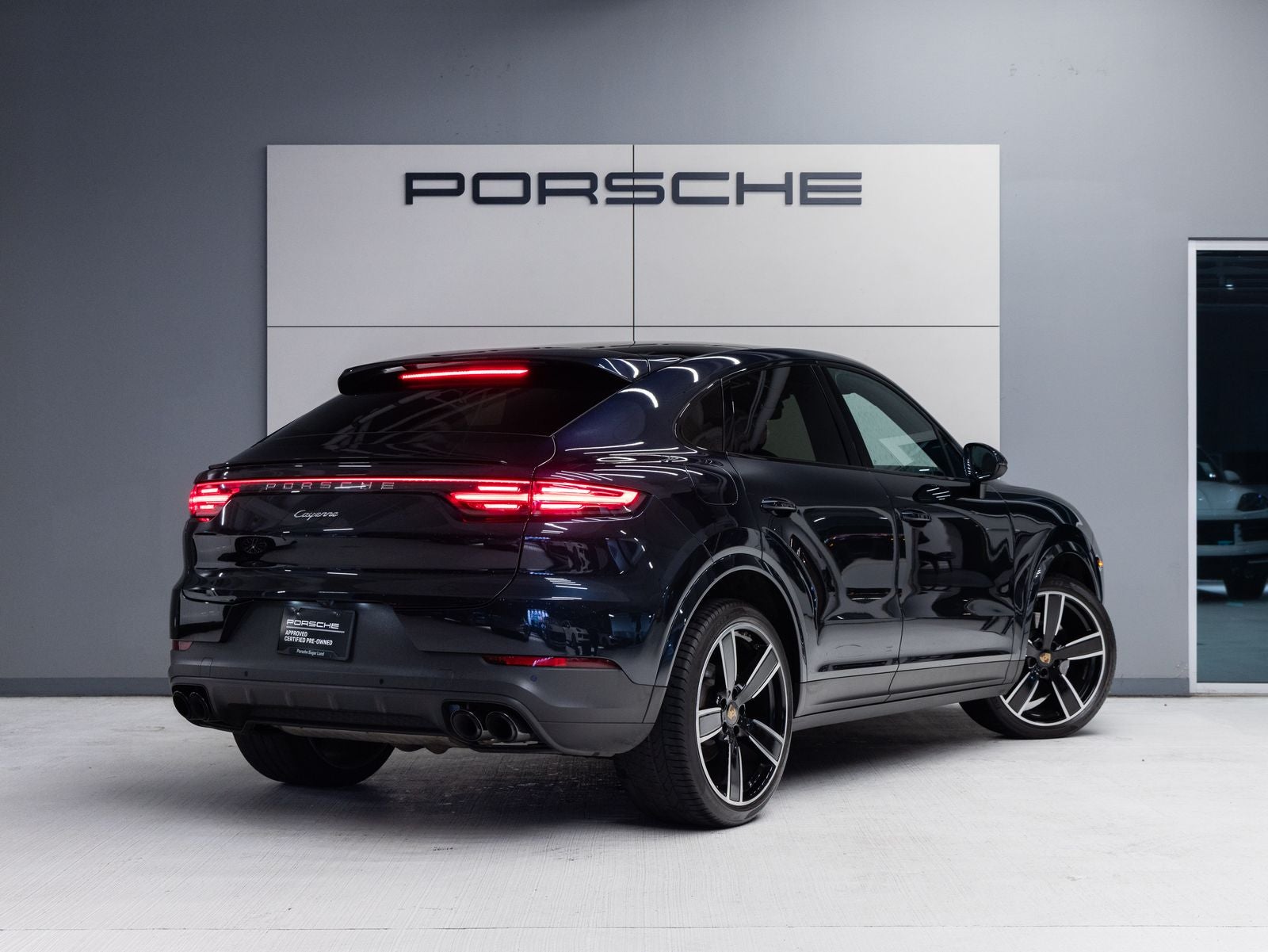 2023 Porsche Cayenne Cayenne Coupe