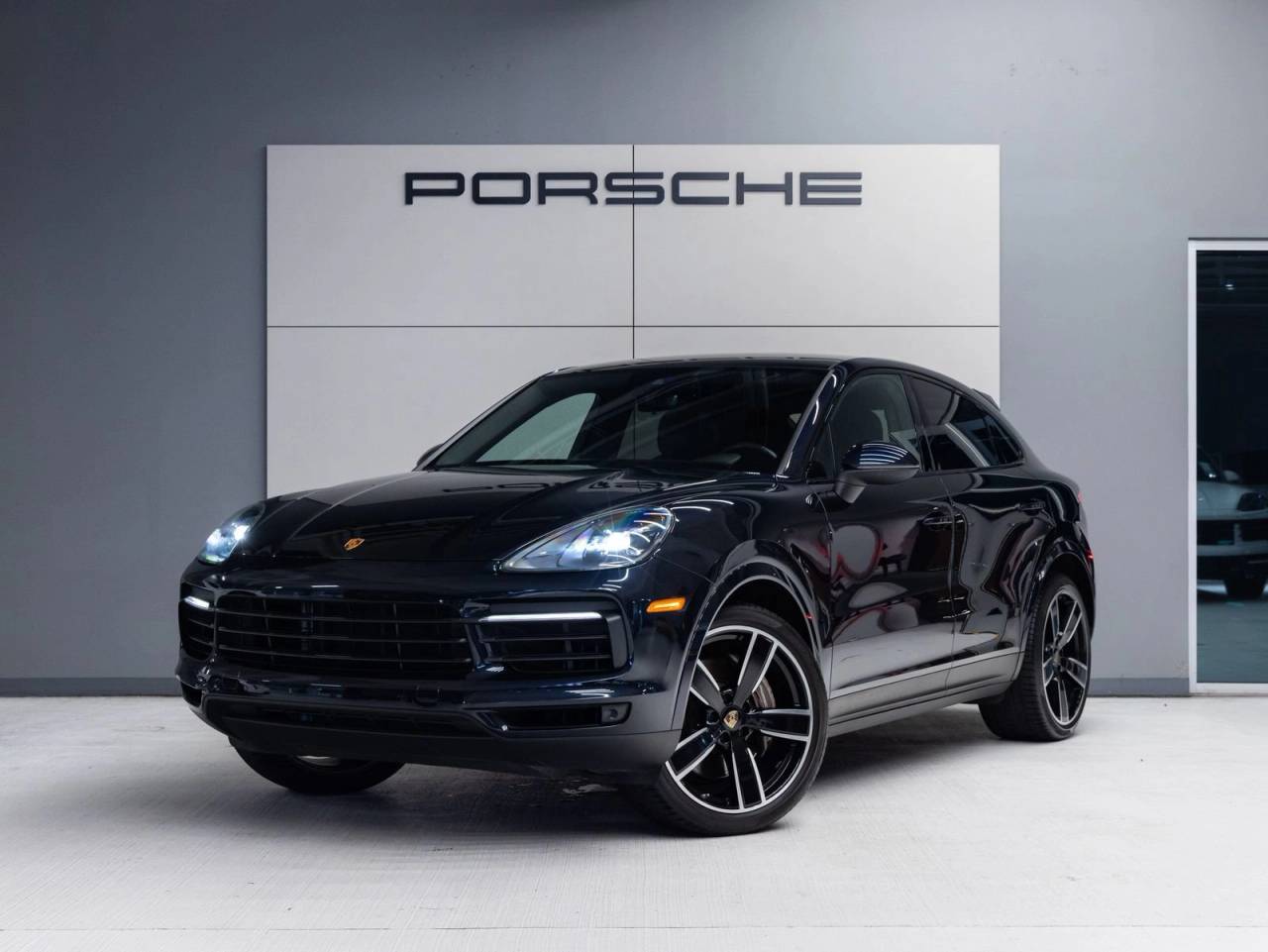 2023 Porsche Cayenne Coupe