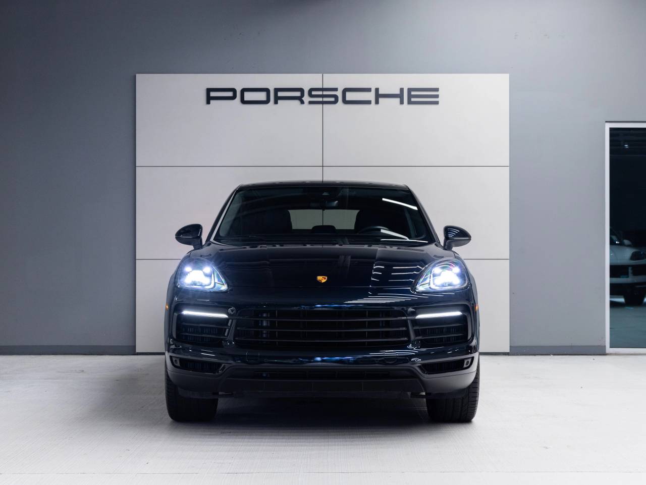 2023 Porsche Cayenne Cayenne Coupe