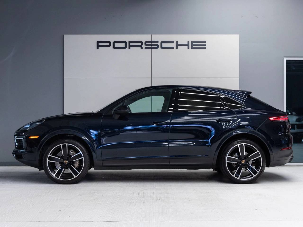 2023 Porsche Cayenne Coupe