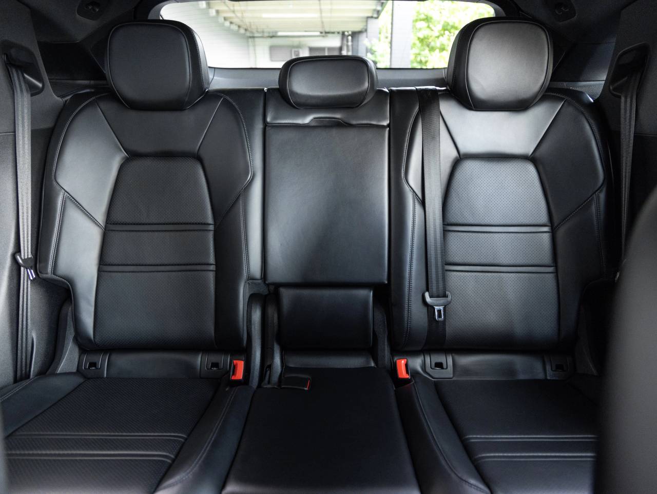 2023 Porsche Cayenne Cayenne Coupe