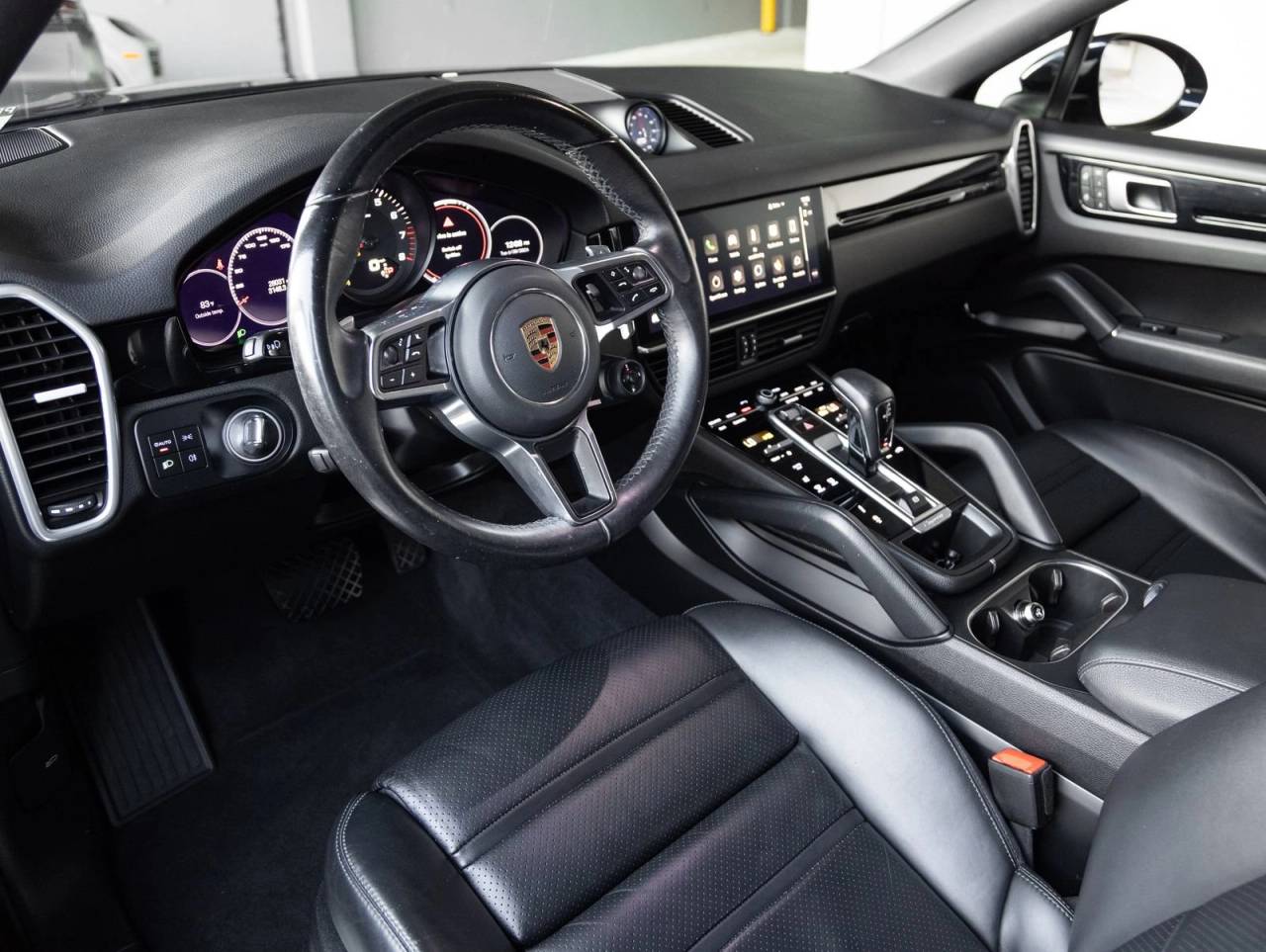 2023 Porsche Cayenne Coupe