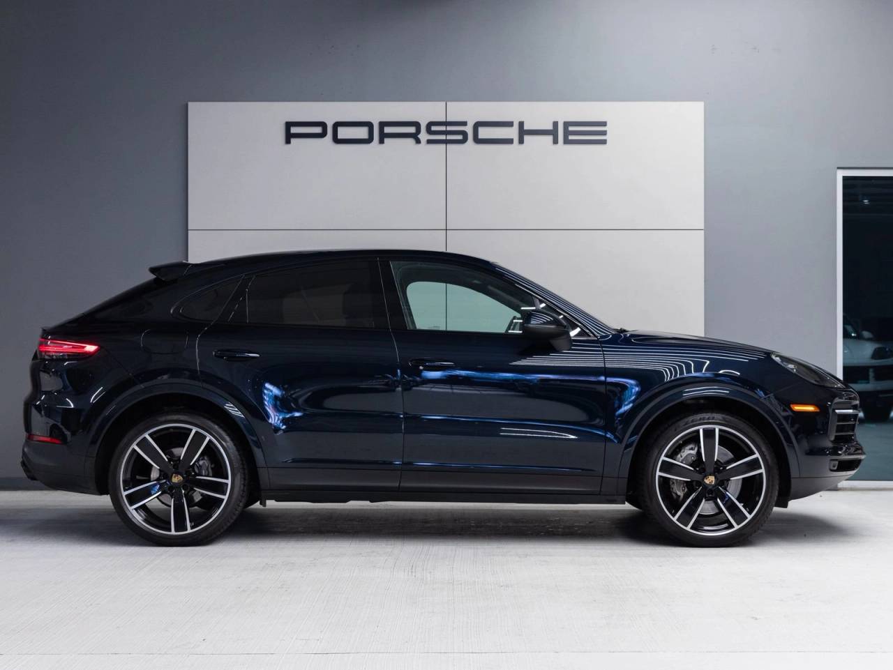 2023 Porsche Cayenne Cayenne Coupe