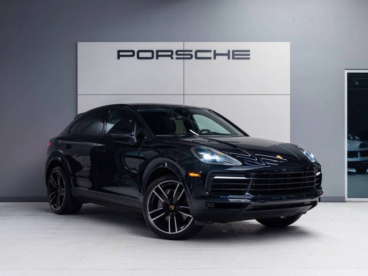 2023 Porsche Cayenne Cayenne Coupe