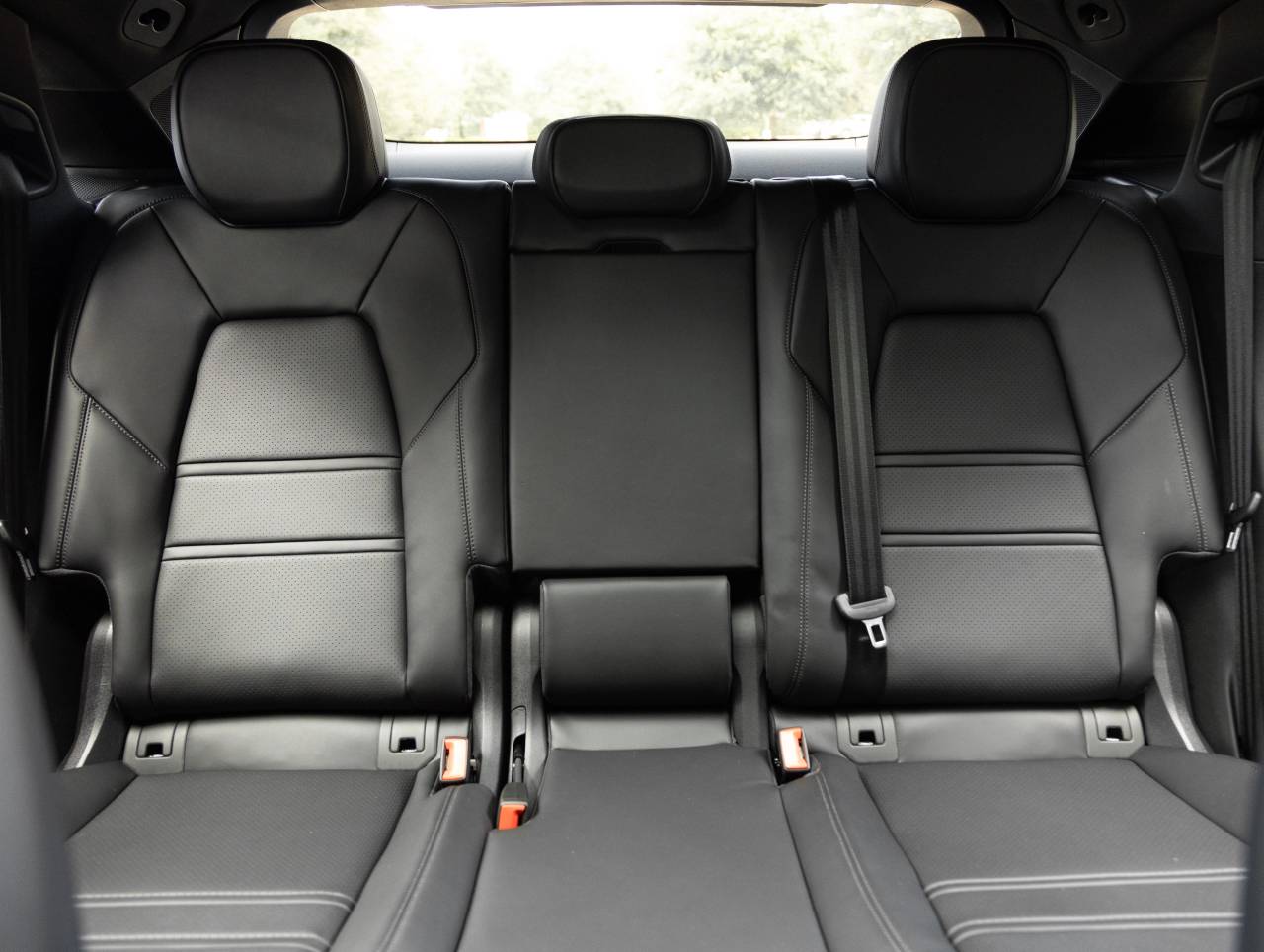 2026 Porsche Cayenne Cayenne Coupe