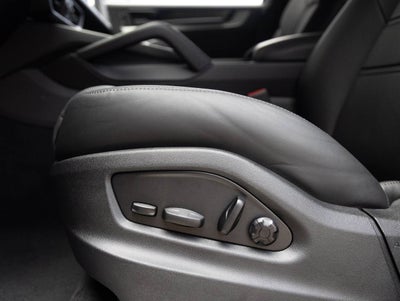 2026 Porsche Cayenne Cayenne Coupe